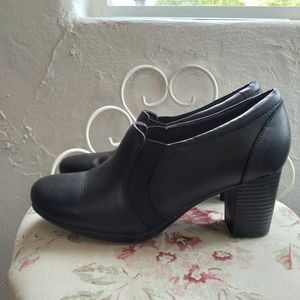 Clarks Leather Ankle Boot